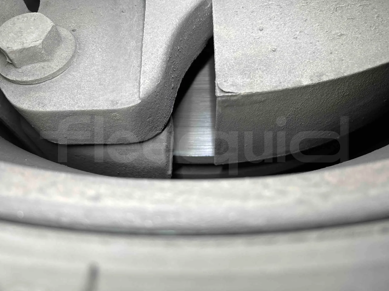 Iveco Magelys SFR2XX - EUR6 - 294kW - 12.265m - axle 2 discs left