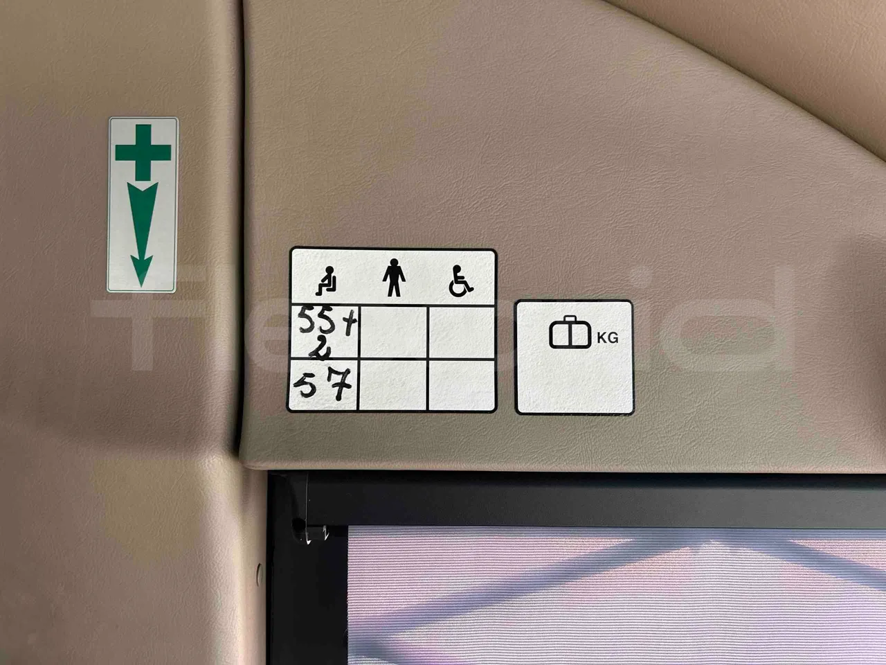 Iveco Magelys SFR2XX - EUR6 - 294kW - 12.265m - seat plate photo