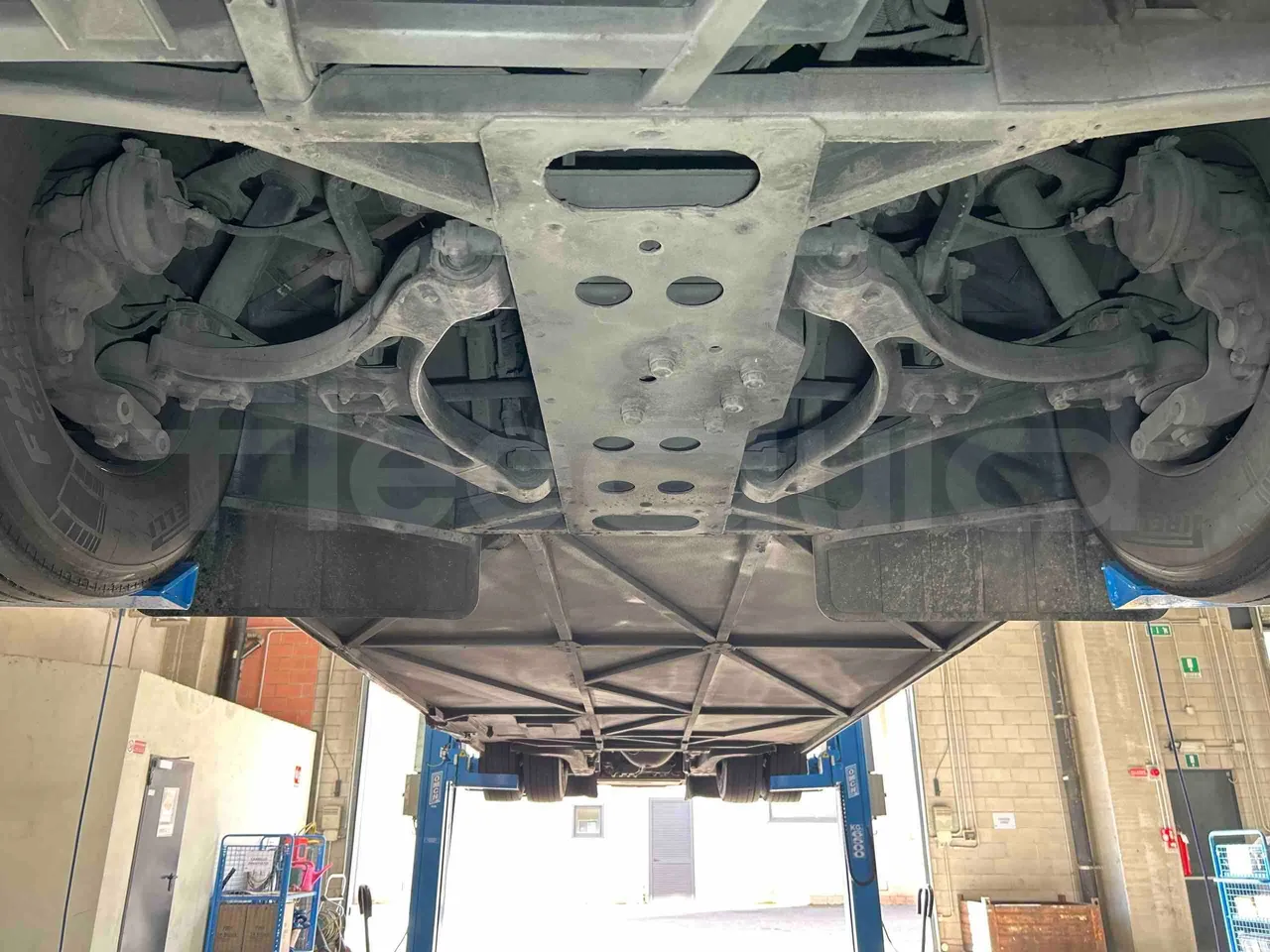 Iveco Magelys SFR2XX - EUR6 - 294kW - 12.265m - front axle central