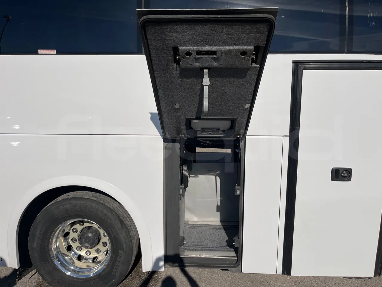 Volvo 9700 B4SC - EUR6 - 323kW - 12.35m - command unit indicators