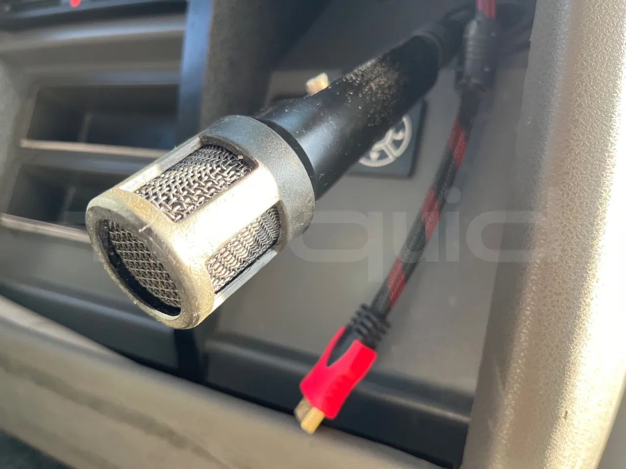 Volvo 9700 B4SC - EUR6 - 323kW - 12.35m - hostes microphone accessories photo