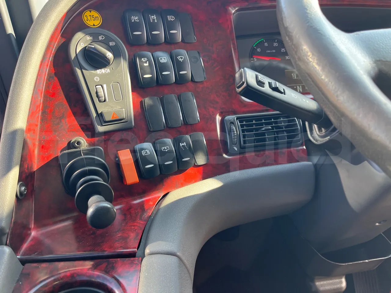 Volvo 9700 B4SC - EUR6 - 323kW - 12.35m - onboard devices 1