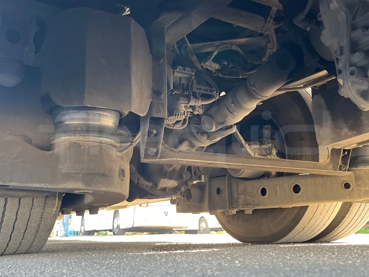 Volvo 9700 B4SC - EUR6 - 323kW - 12.35m - bellows turntable (18m)