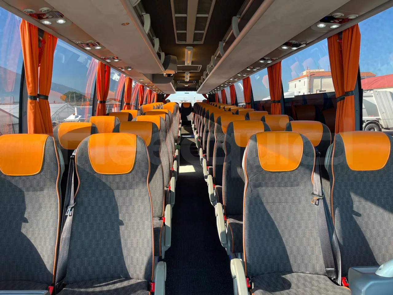 Volvo 9700 B4SC - EUR6 - 323kW - 12.35m - interior reverse seats driver height