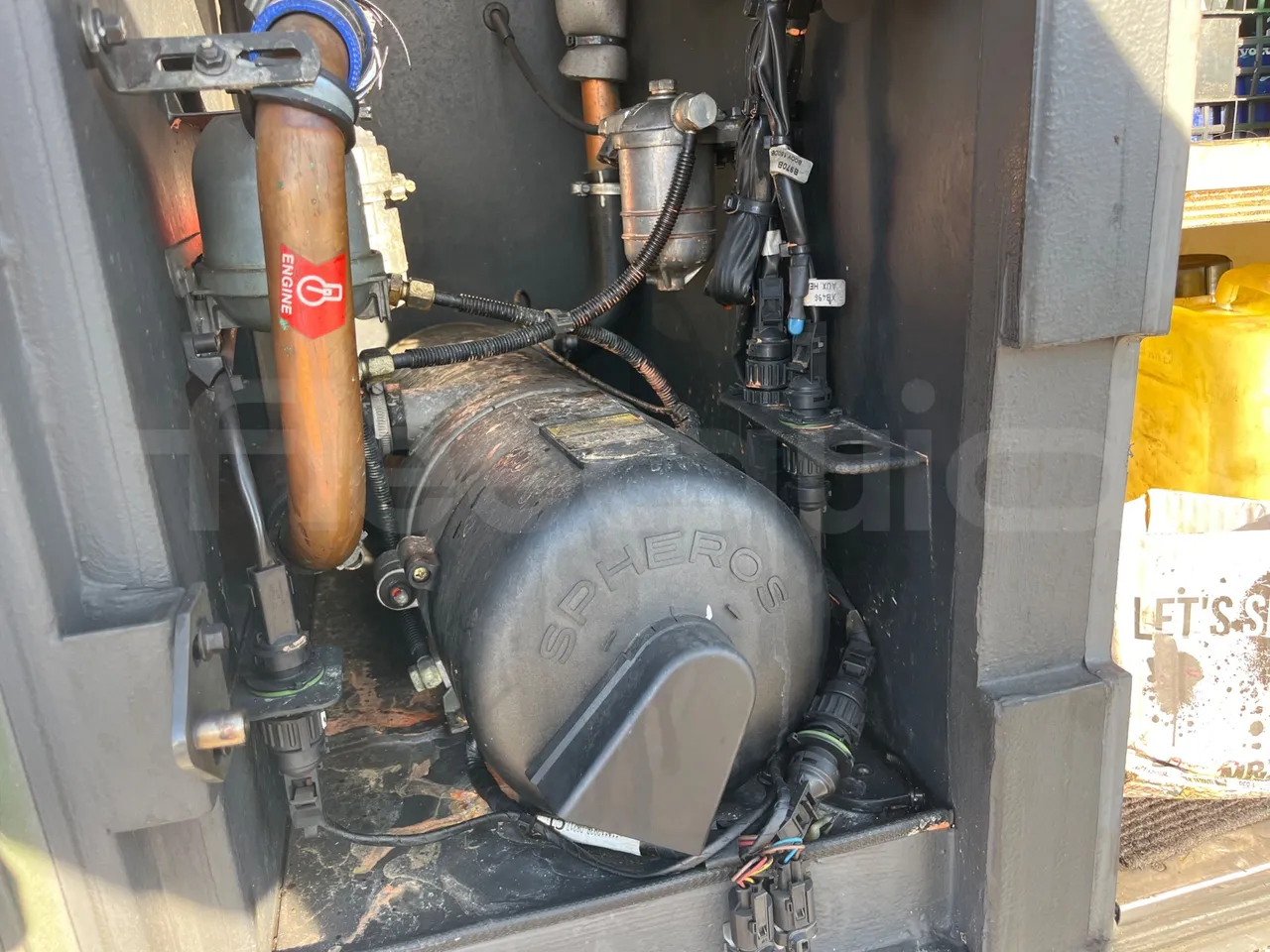 Volvo 9700 B4SC - EUR6 - 323kW - 12.35m - preheater webasto photo