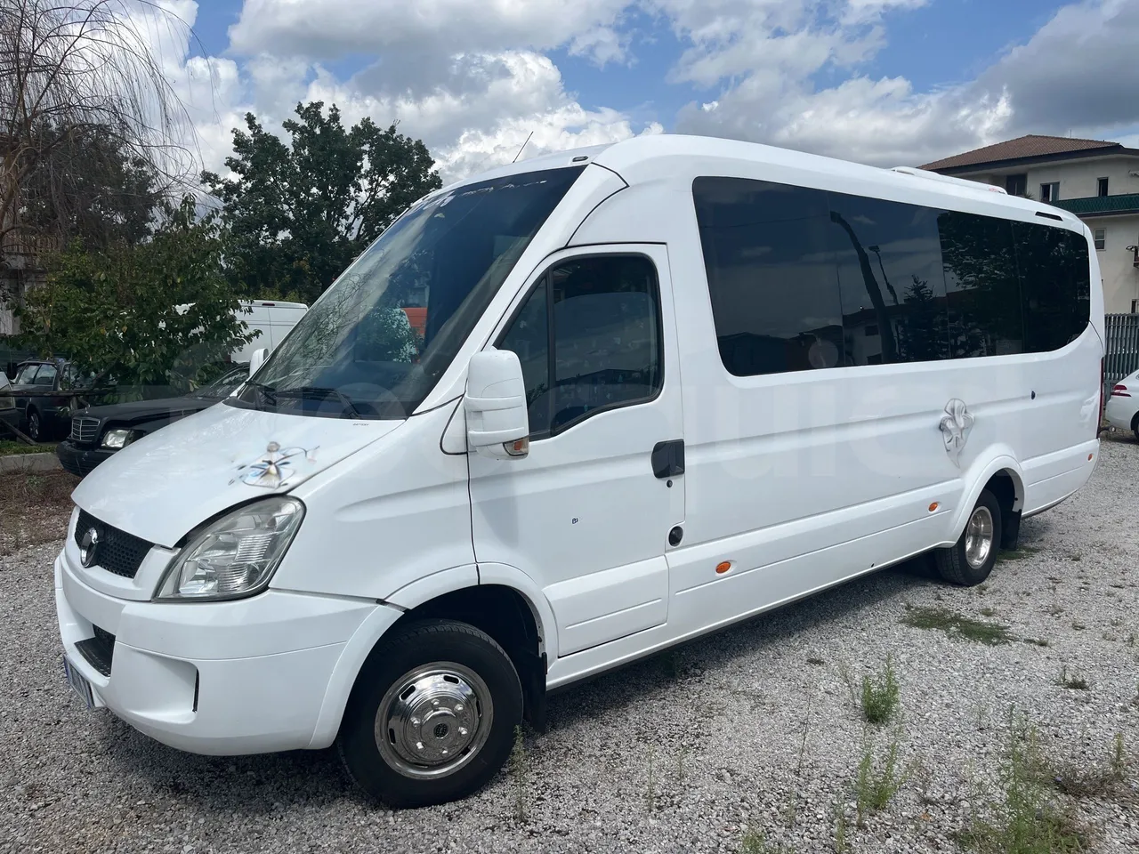 Iveco Daily - 3/4 Front Left Side