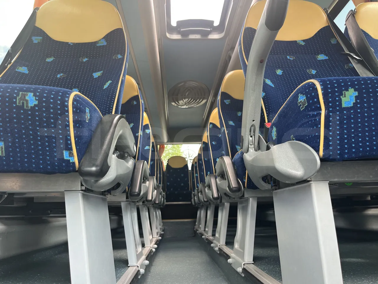 Iveco Daily - Seats Bracket