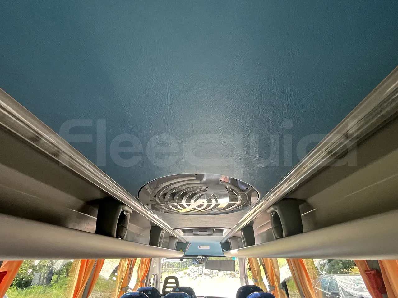 Iveco Daily - Overhead Compartments