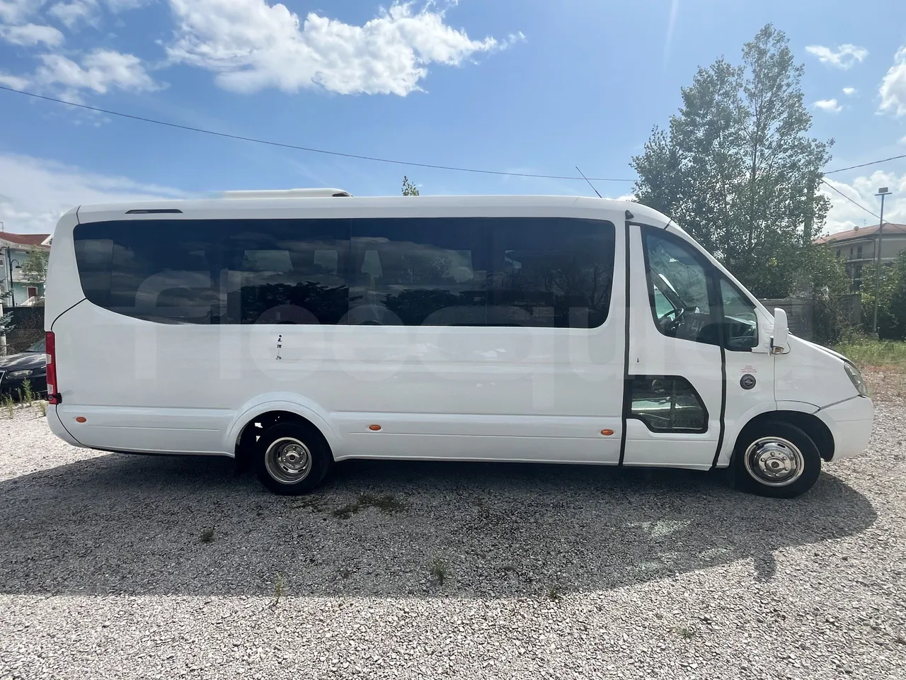 Iveco Daily - Right Side