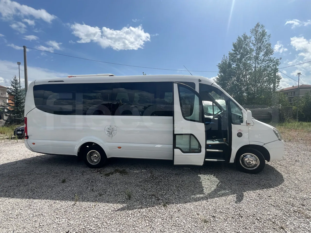 Iveco Daily - Right Side Doors Open