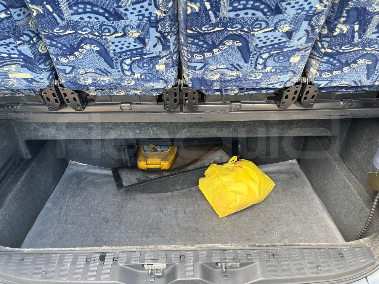 Mercedes-Benz Sprinter 518CDI - EUR4 - 135kW - 7.360m - internal frame rust check
