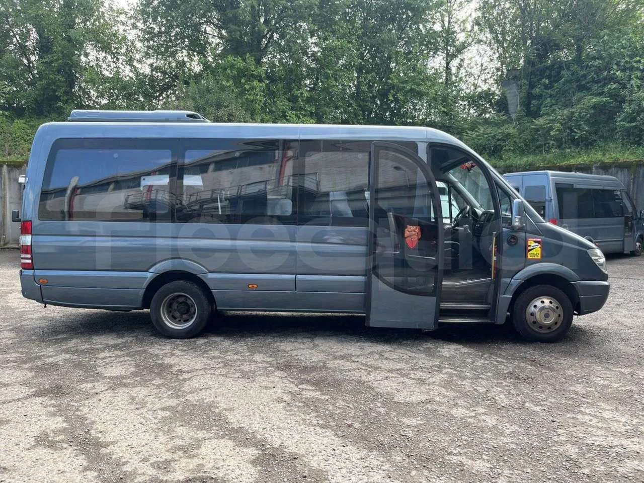 Mercedes-Benz Sprinter 518CDI - EUR4 - 135kW - 7.360m - right side doors open