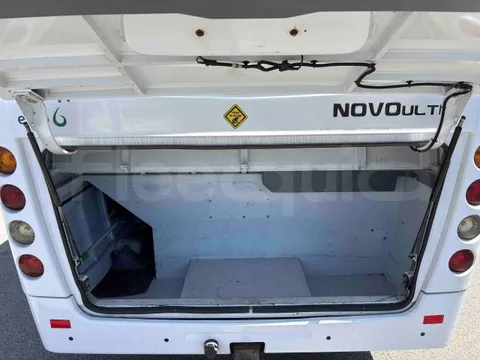Isuzu Novo - Image