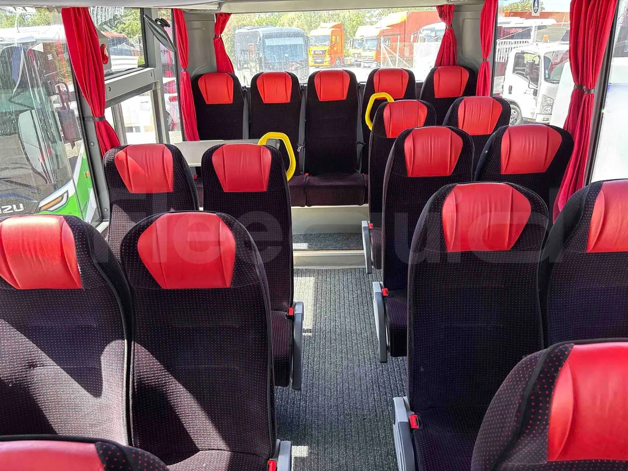 Isuzu Novo - reverse view middle aisle