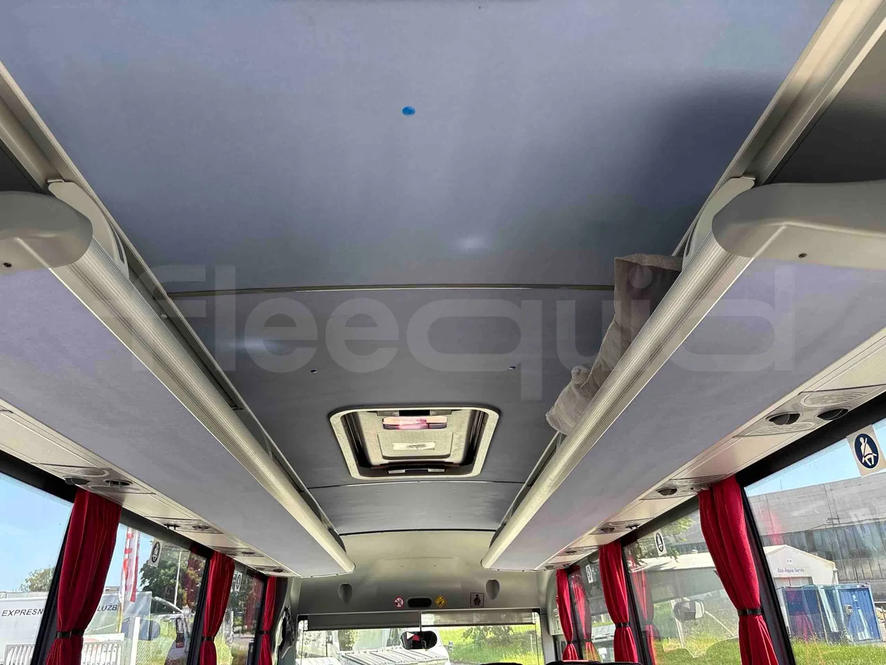 Isuzu Novo - overhead compartments photo