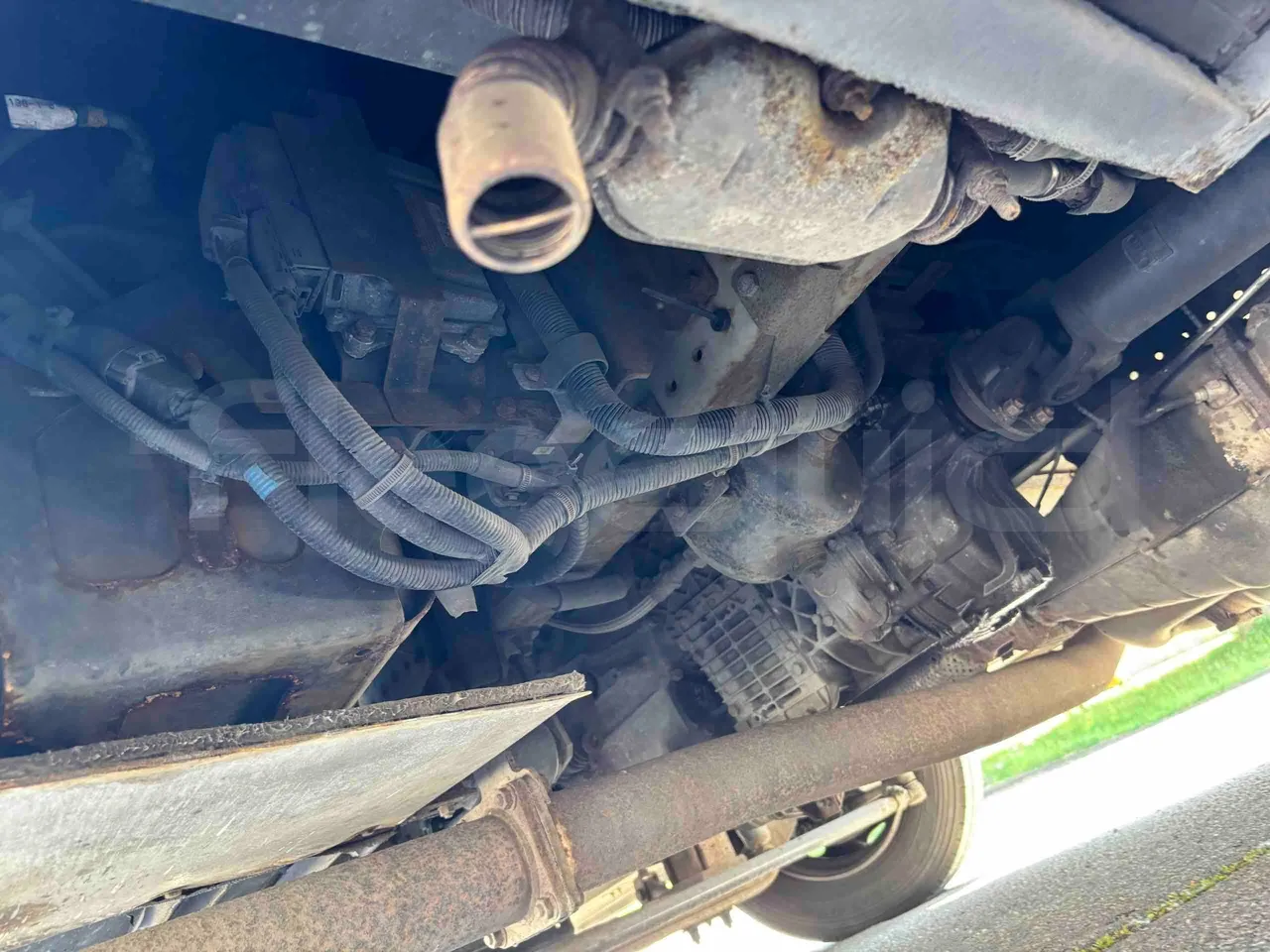 Isuzu Novo - preheater webasto photo