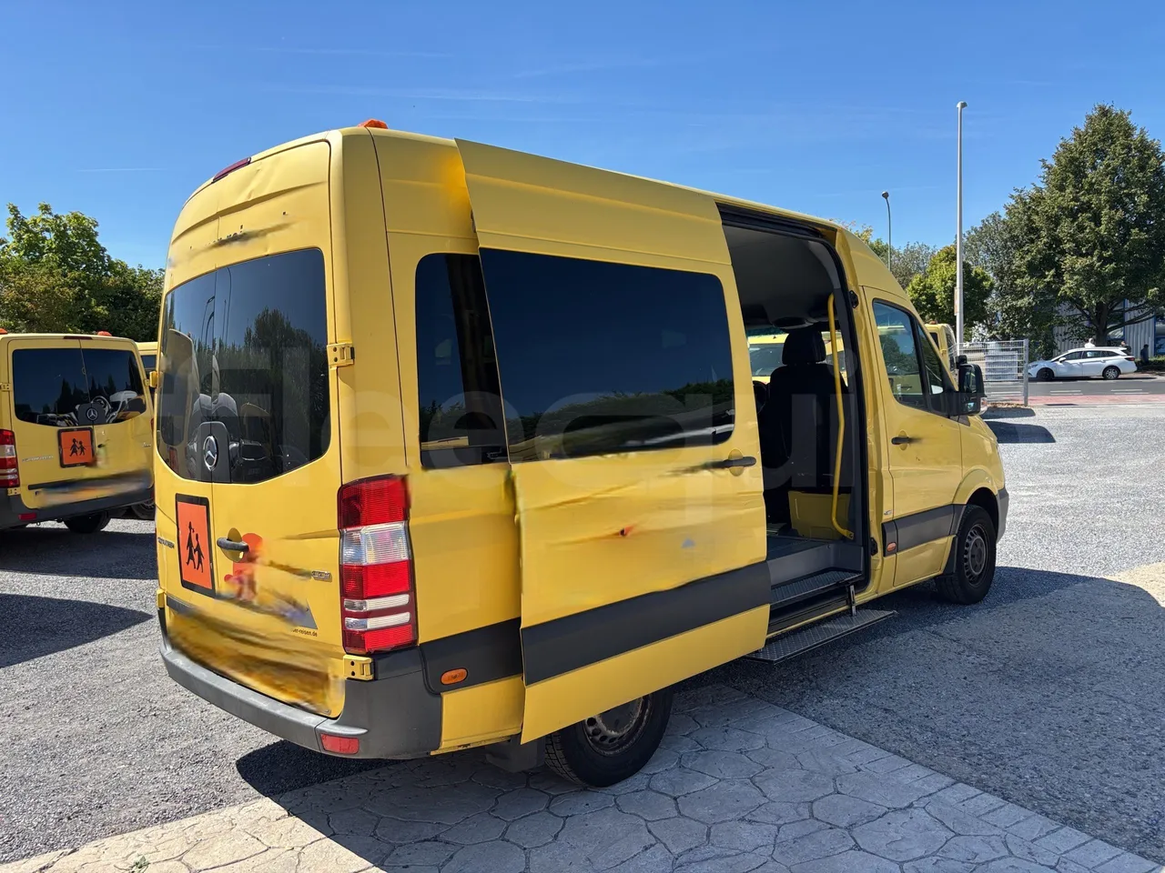 Mercedes-Benz Sprinter - 3/4 Rear Right Side Doors Open