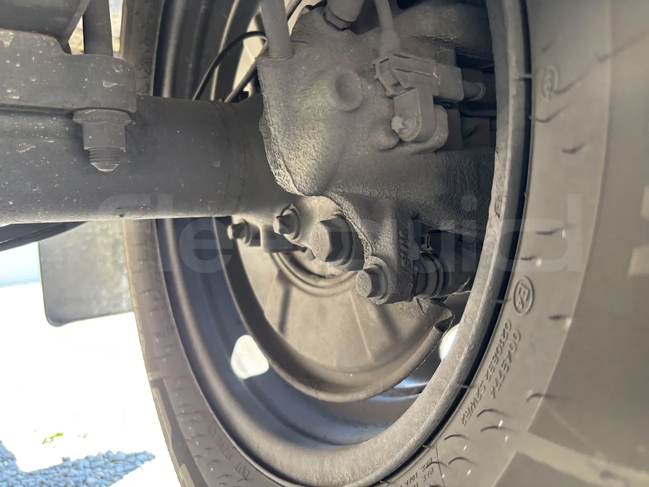 Mercedes-Benz Sprinter - Second Axle Caliper Brakes Left Side