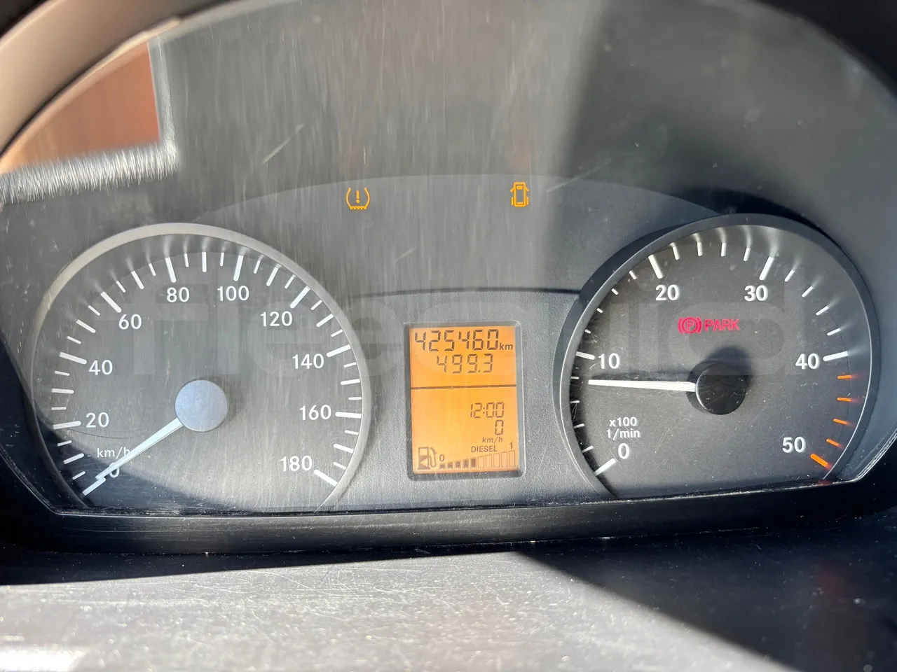 Mercedes-Benz Sprinter - Dashboard Engine On