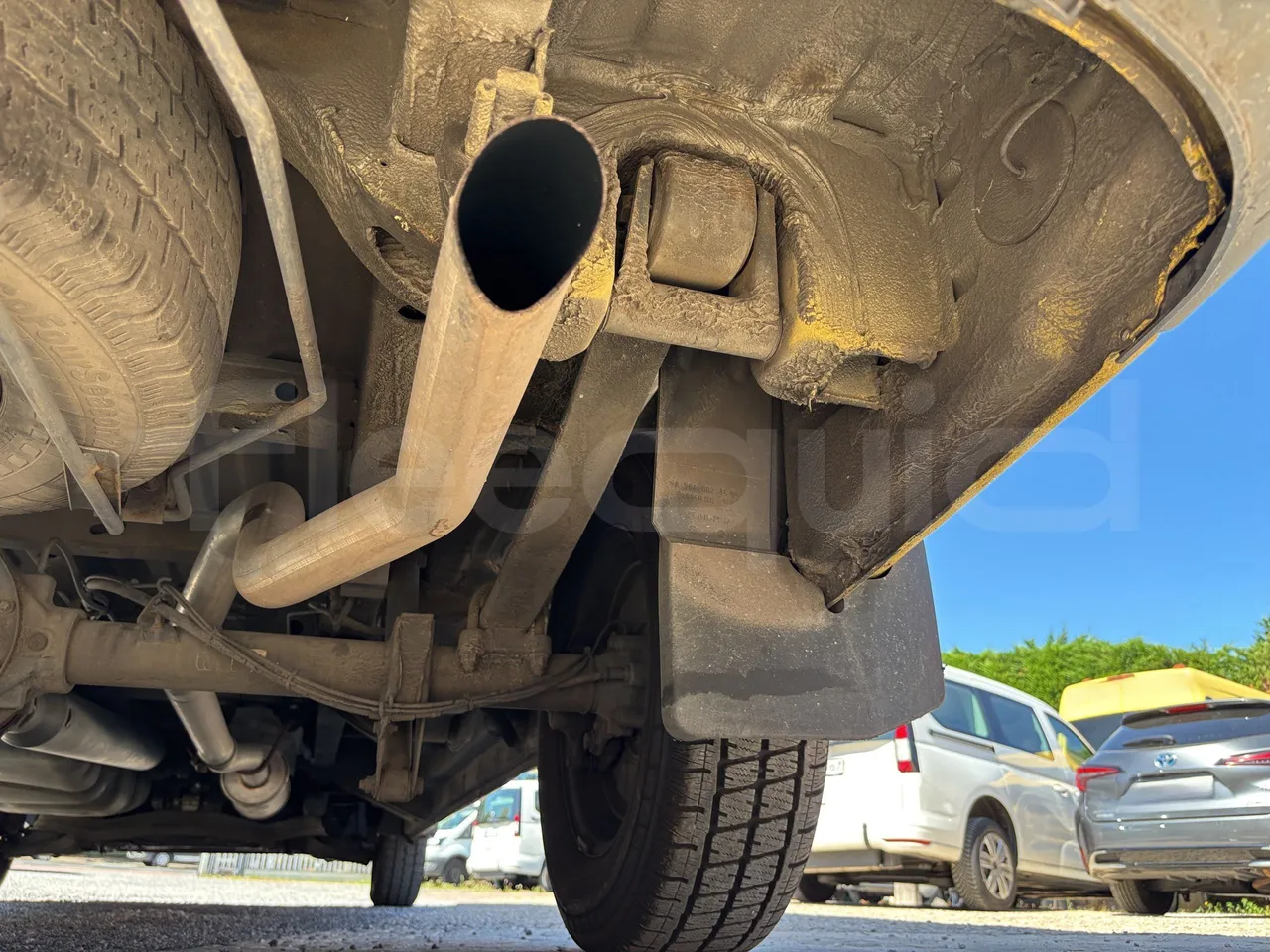 Mercedes-Benz Sprinter - Exhaust