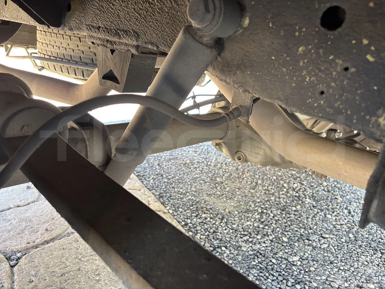Mercedes-Benz Sprinter - Second Axle Shock Absorbers Right Side