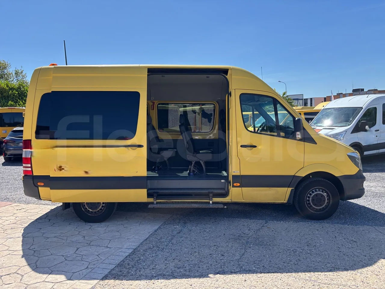Mercedes-Benz Sprinter - Right Side Doors Open