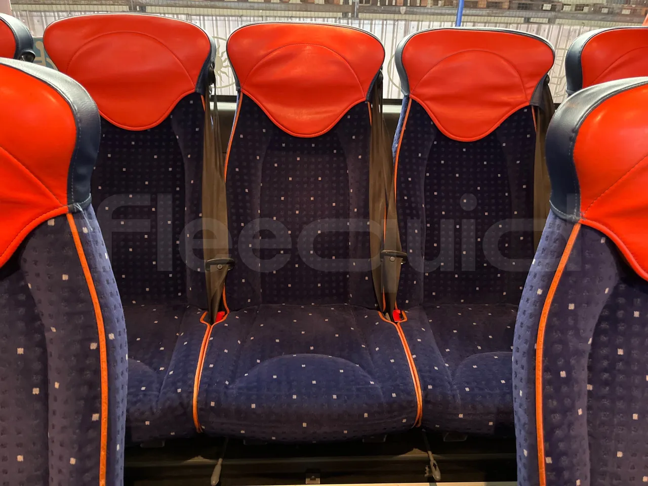 Irizar Scania K420EB 4X2 - Euro 4 - 309 kW - 12 mt - single seat detail