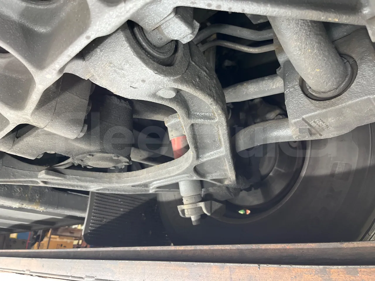 Irizar Scania K420EB 4X2 - Euro 4 - 309 kW - 12 mt - front axle left side