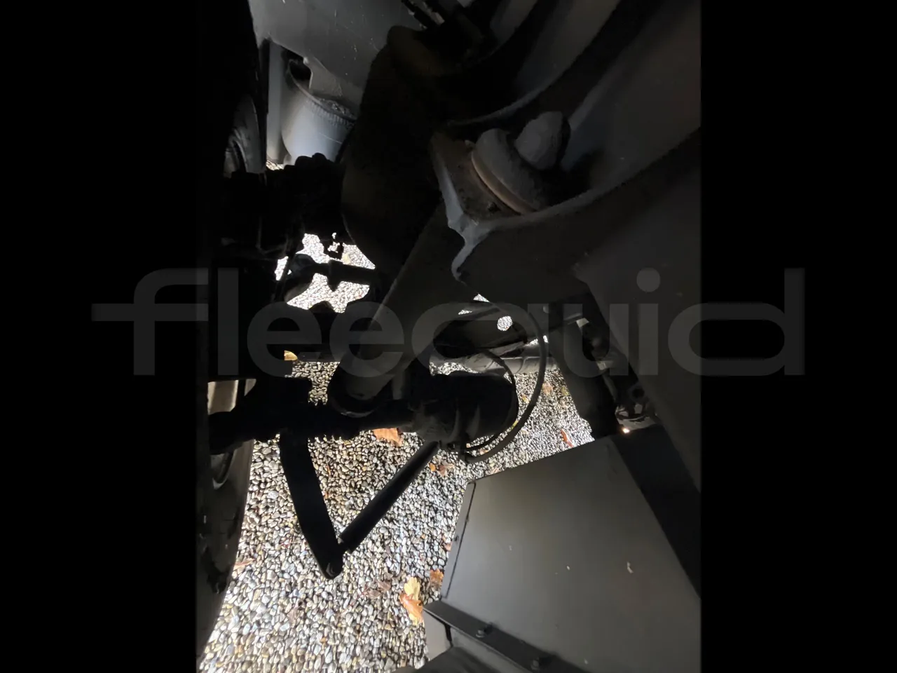 Neoplan Tourliner L  L -  Euro6 - 338 Kw - 13.913 - axel 3 caliper brakes left