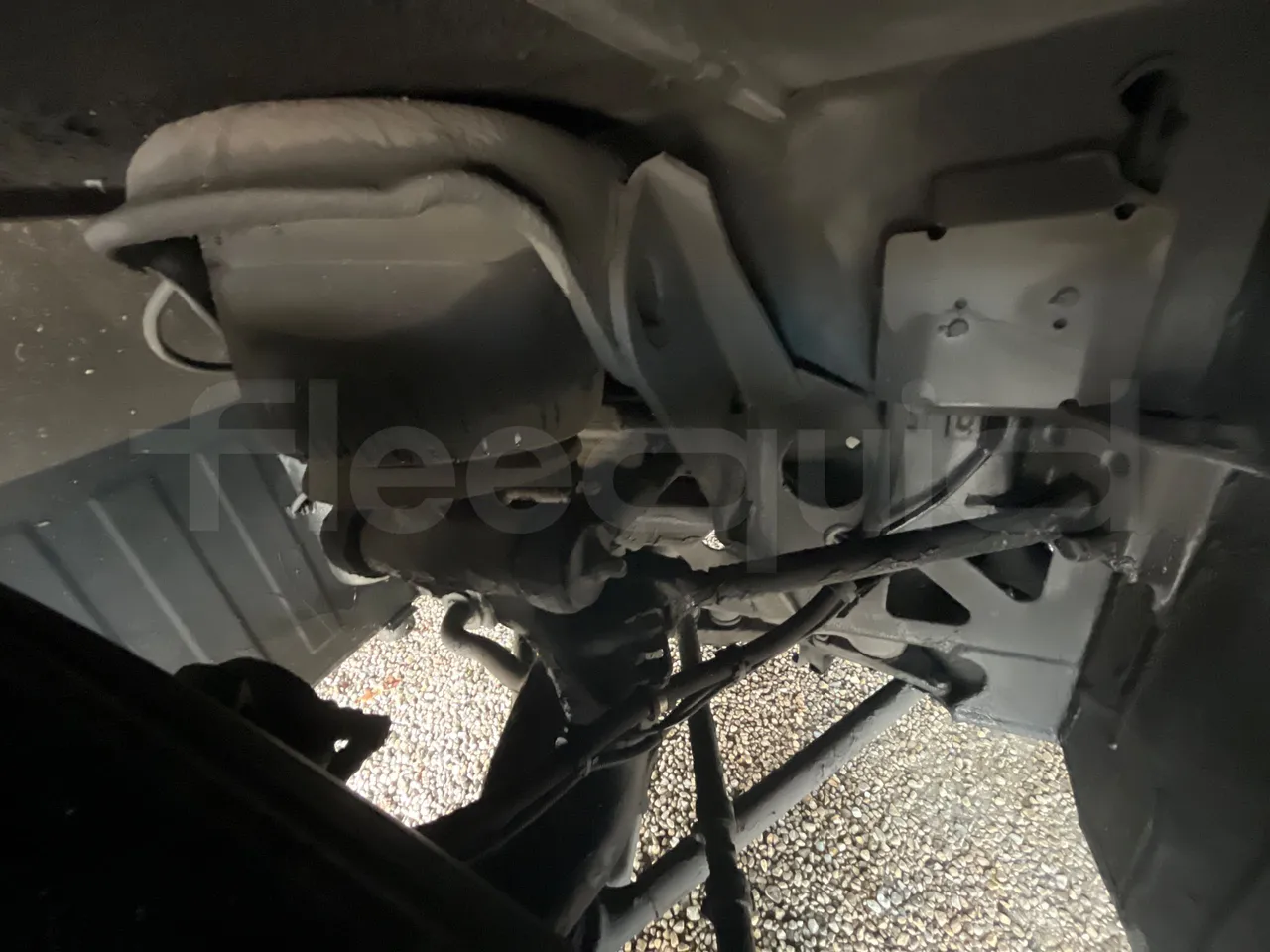 Neoplan Tourliner L  L -  Euro6 - 338 Kw - 13.913 - front brake calipers right