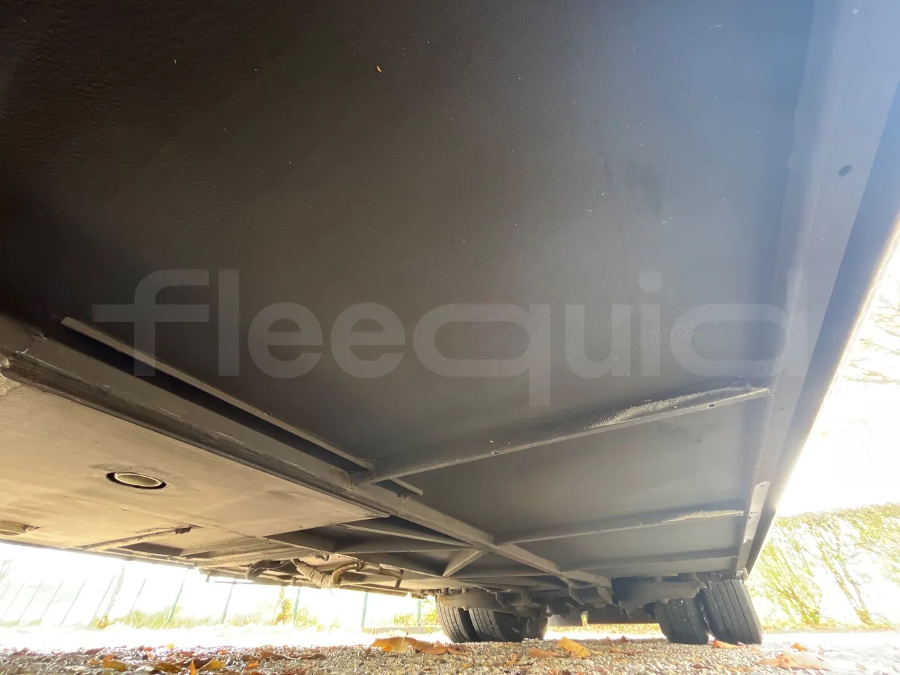 Neoplan Tourliner L  L -  Euro6 - 338 Kw - 13.913 - central undercarriage photo