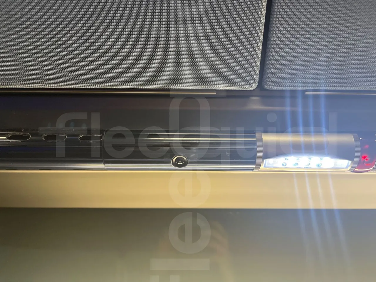 Neoplan Starliner L - EUR5 - 371kW - 13.99m - camera accessories photo