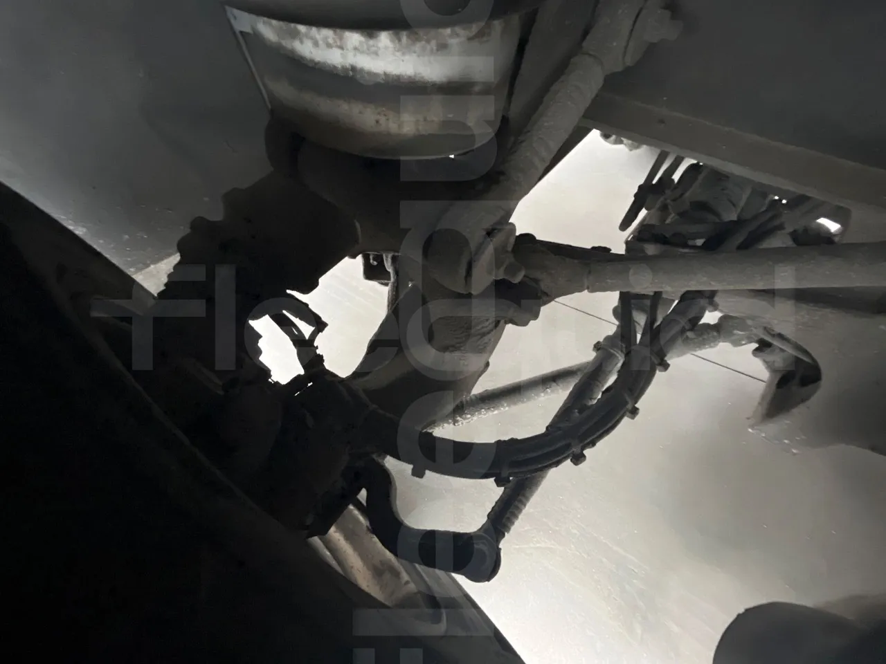 Neoplan Starliner L - EUR5 - 371kW - 13.99m - axel 3 caliper brakes right