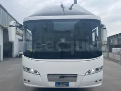 Neoplan Starliner L - EUR5 - 371kW - 13.99m - front photo