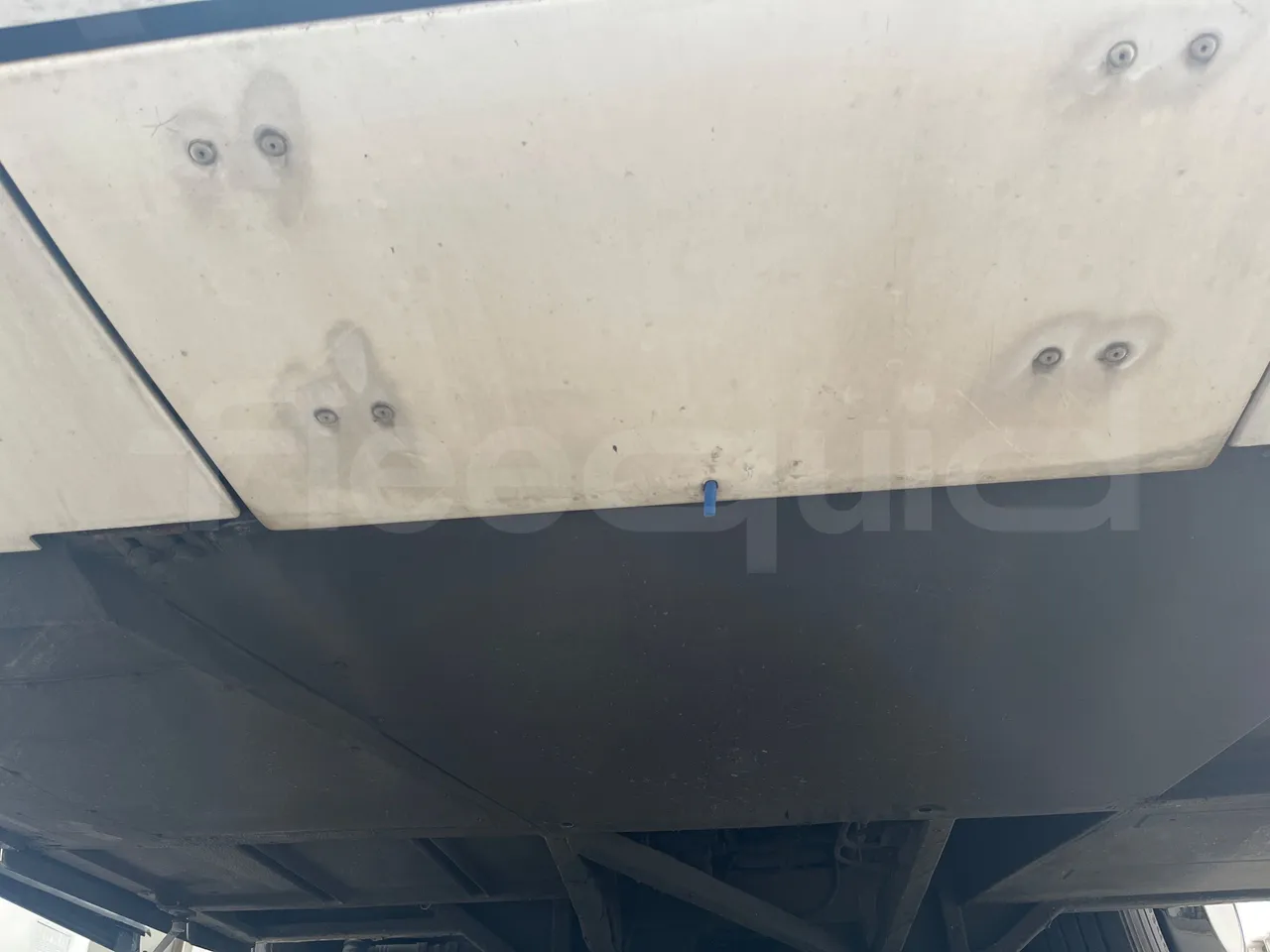 Neoplan Starliner L - EUR5 - 371kW - 13.99m - front undercarriage from front