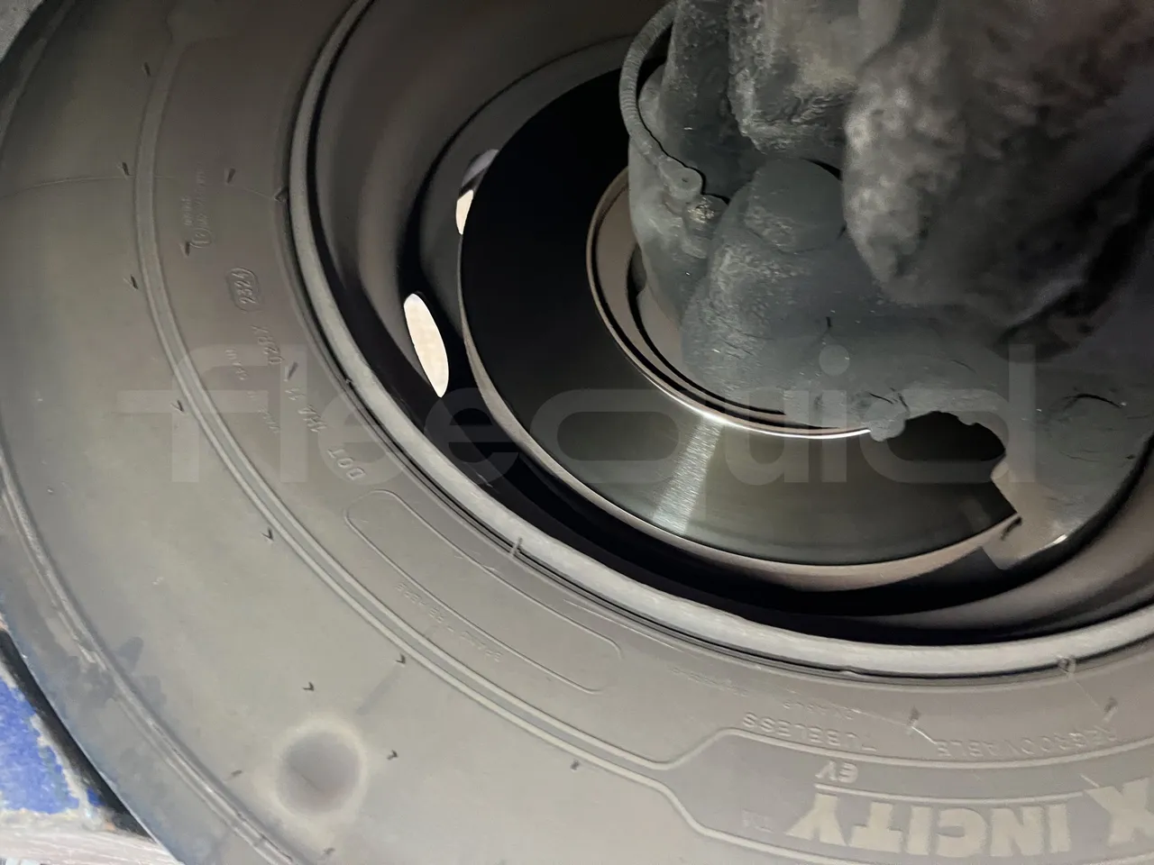 Mercedes-Benz Citaro - First Axle Discs Left Side