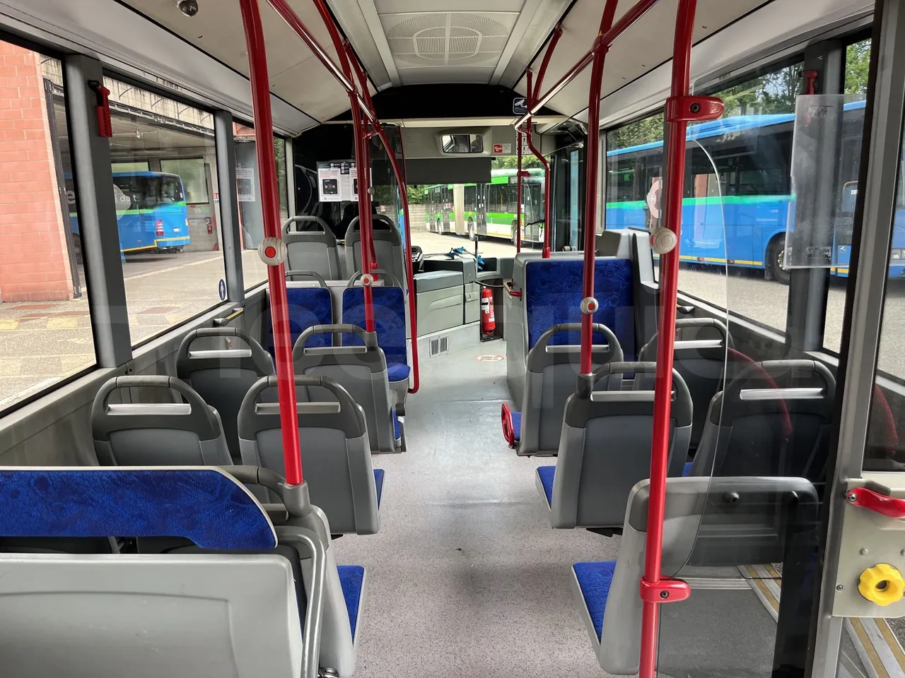 Mercedes-Benz Citaro - Forward Seats From Middle Position