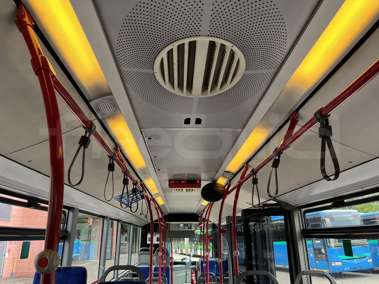 Mercedes-Benz Citaro - Overhead Compartments