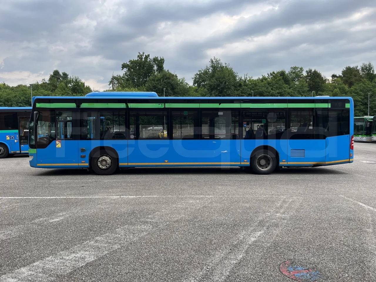 Mercedes-Benz Citaro - Left Side