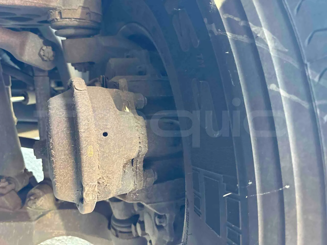 Volvo 9700 - front brake calipers right