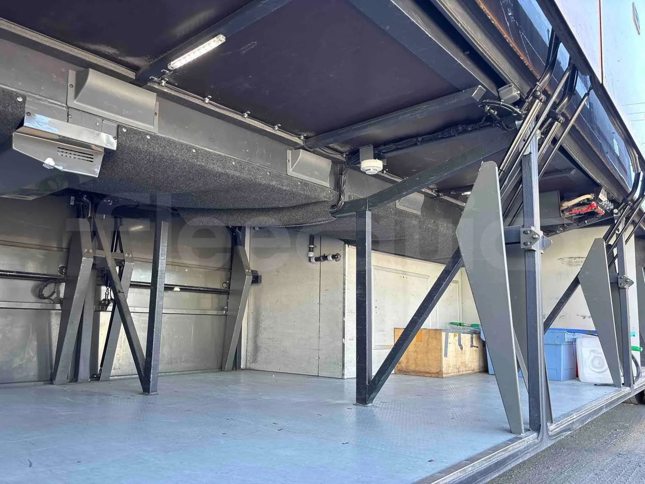 Volvo 9700 - internal frame rust check