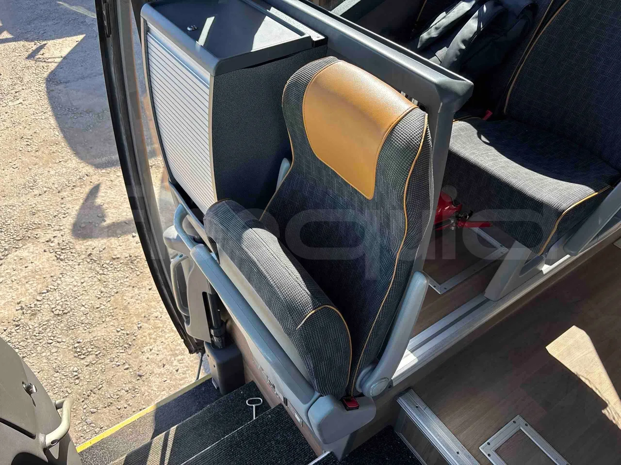 Volvo 9700 - hostess seat photo