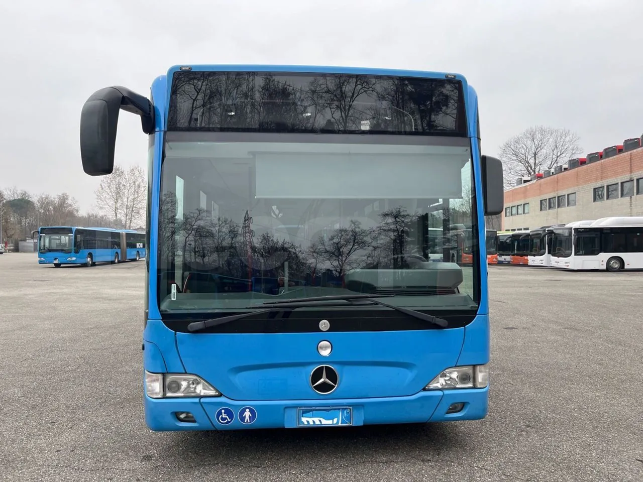 Mercedes-Benz Citaro O530 - Euro4 - 210kW - 11.950m - front photo