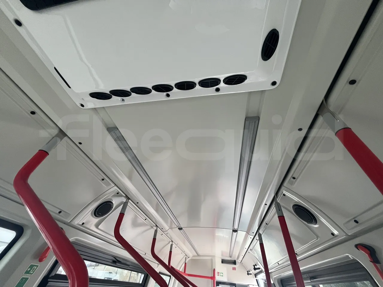 Iveco Daily - Overhead Compartments