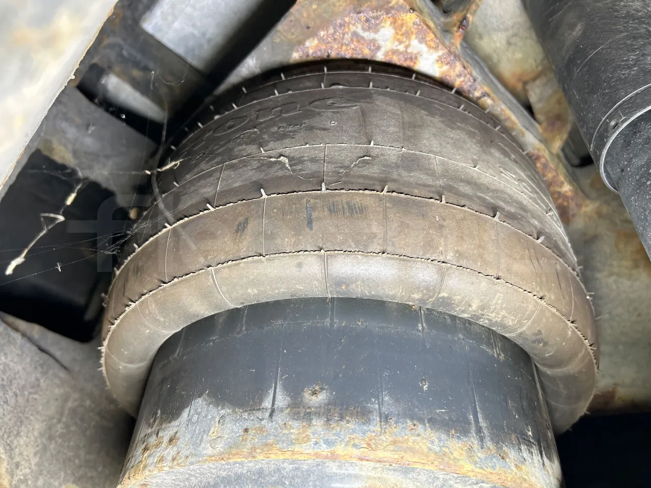 Solaris Urbino 12 - Euro5 - 231kW - 12mt - axel 2 air springs 1 left