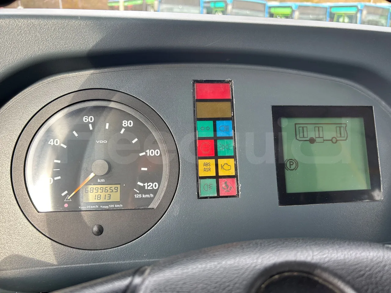 Solaris Urbino 12 - Euro5 - 231kW - 12mt - dashboard lights on