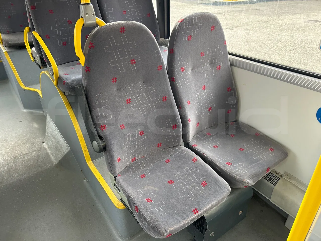 Solaris Urbino 12 - Euro5 - 231kW - 12mt - single seat detail