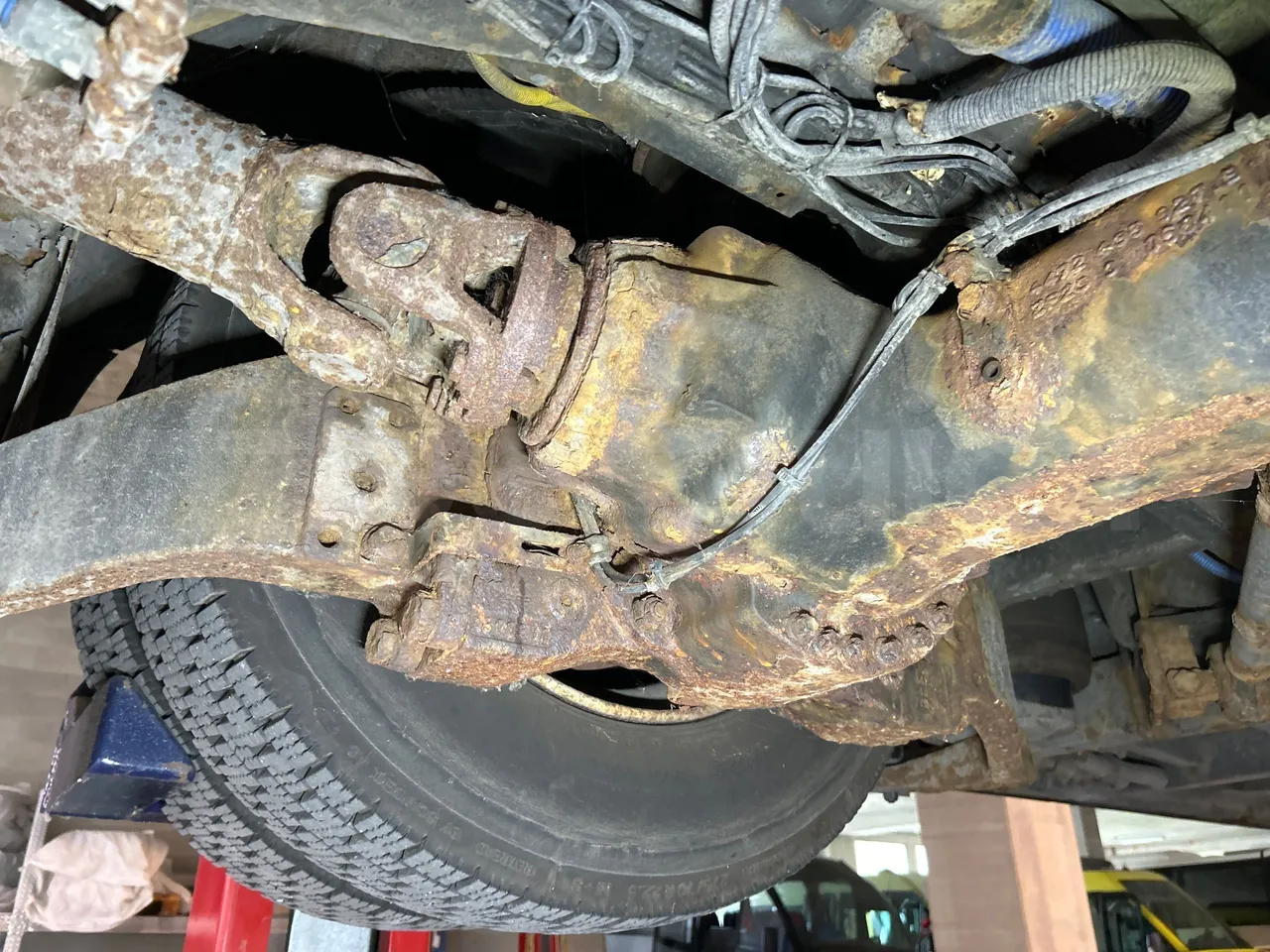 Solaris Urbino 12 - Euro5 - 231kW - 12mt - differential photo