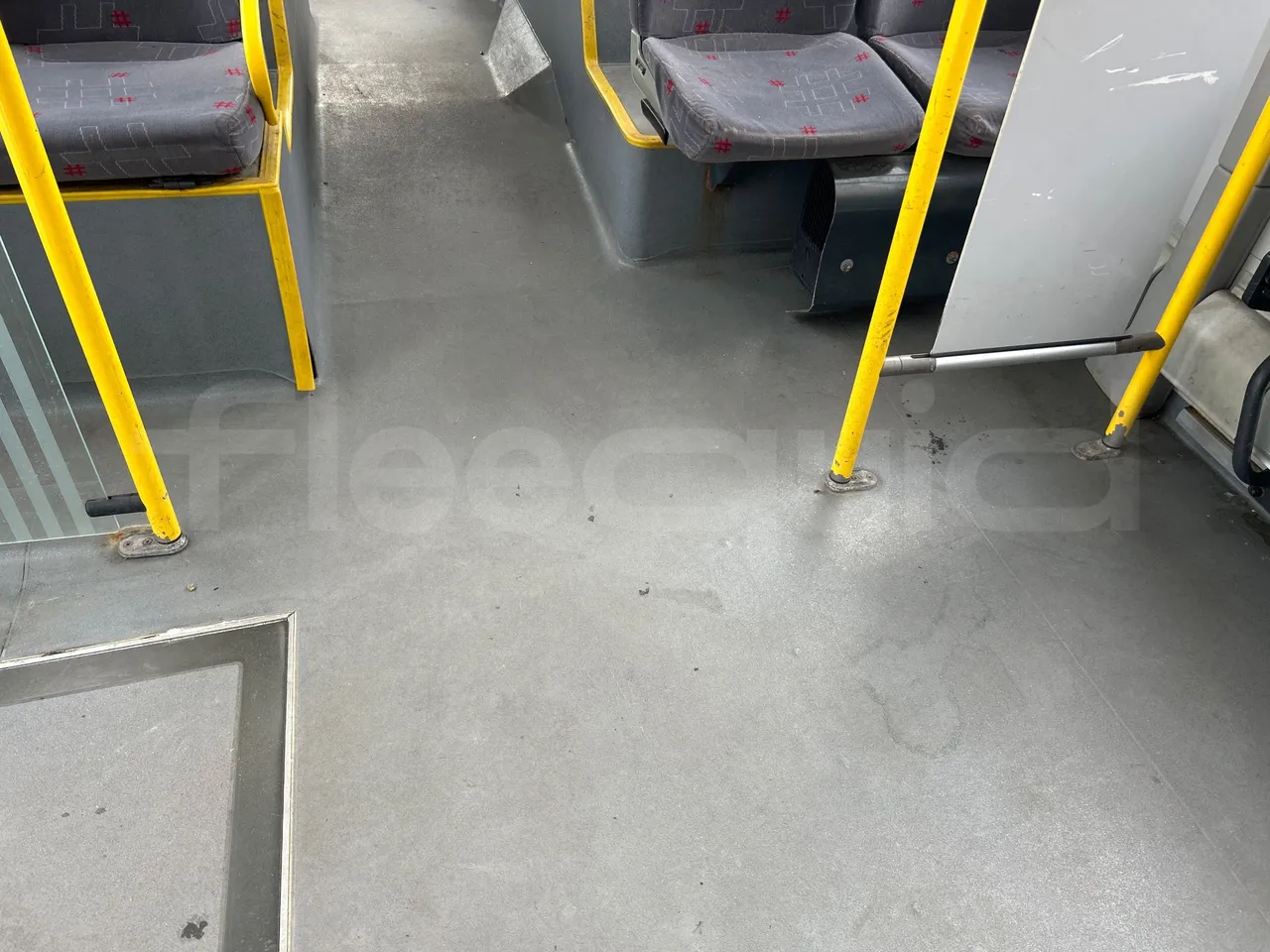 Solaris Urbino 12 - Euro5 - 231kW - 12mt - handrails photo