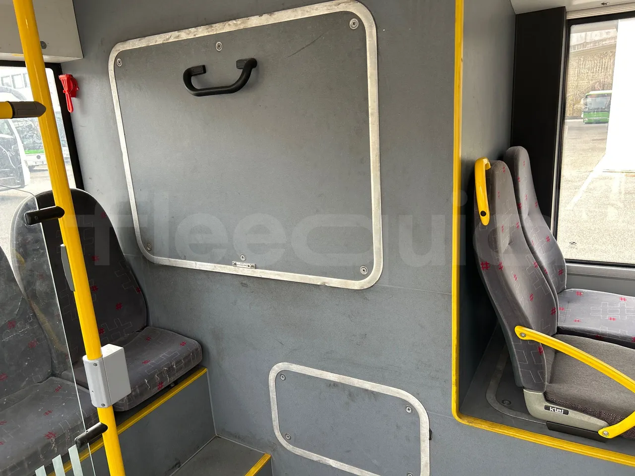 Solaris Urbino 12 - Euro5 - 231kW - 12mt - floor hatches photo